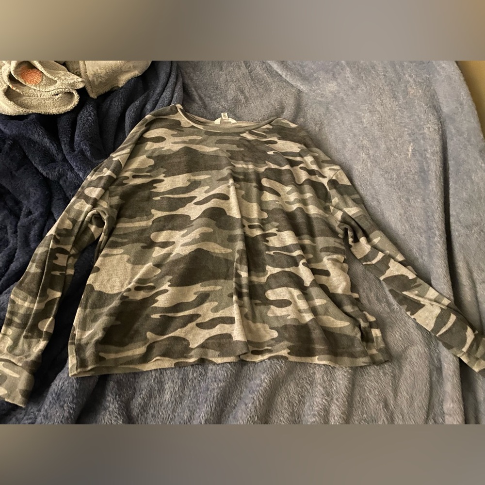 Grey camo